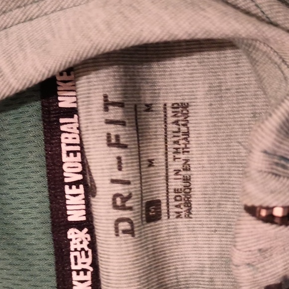 Nike Green Dri-Fit Cropped Half Zip Heathered Light Weight Hoodie A14 - Picture 2 of 10